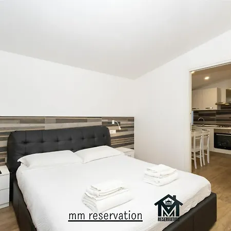 Le Querce Roma Feriehus Infernetto